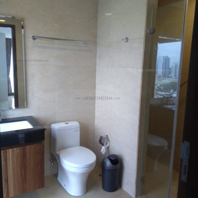 Bath room LAvenue Pancoran 3BR