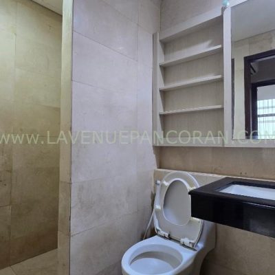 Lavenue 2br 70 Sqm Fully Furnished Sewa 10